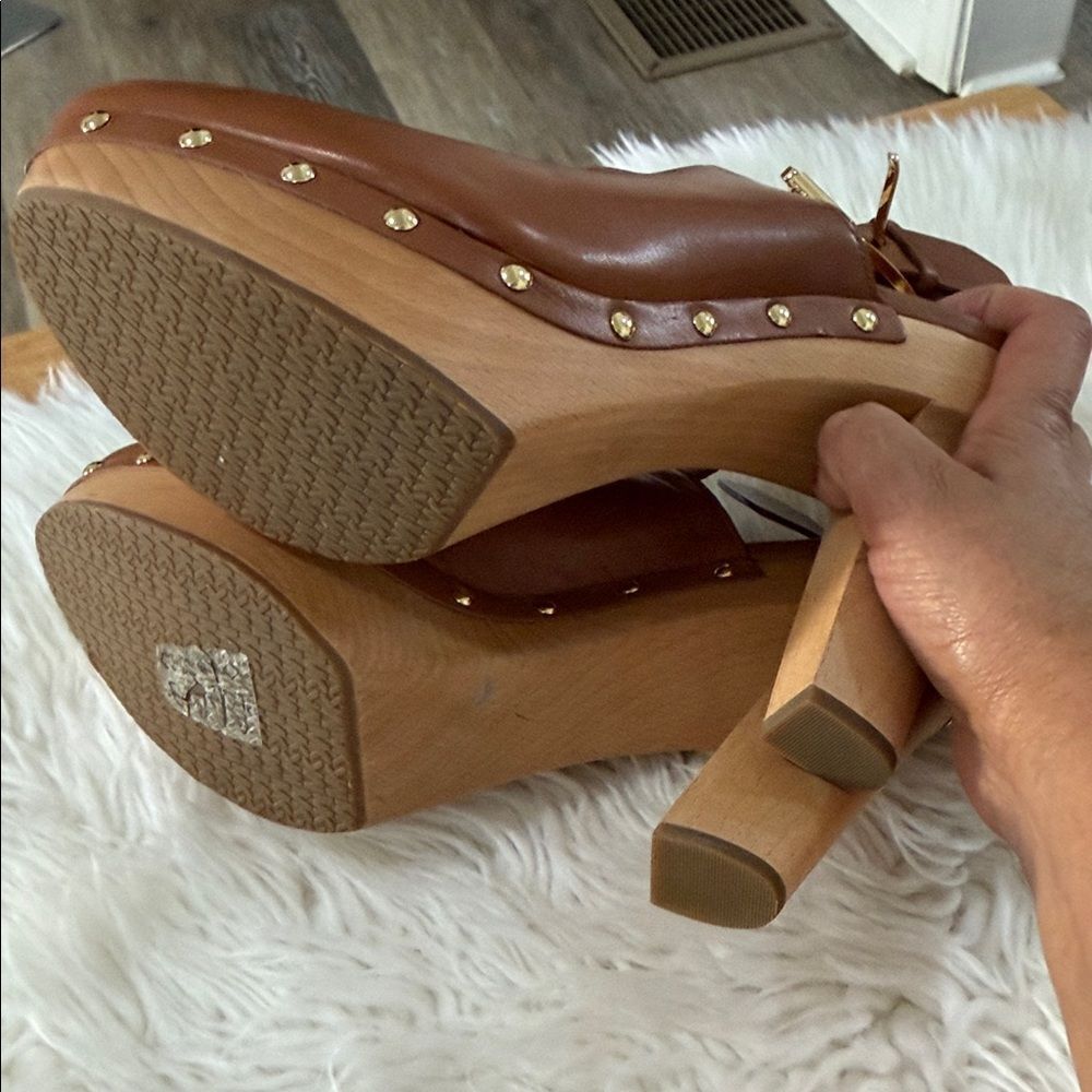 Michael Kors Brown Leather Mules Size 10 - Picture 5 of 10
